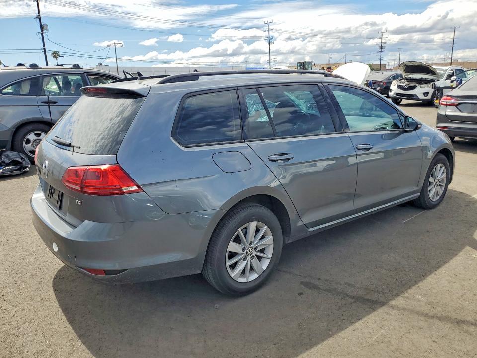 49505226 :رقم المزاد ، 3VWC17AU4GM515768 vin ، 2016 Volkswagen Golf Sportwagen مزاد بيع