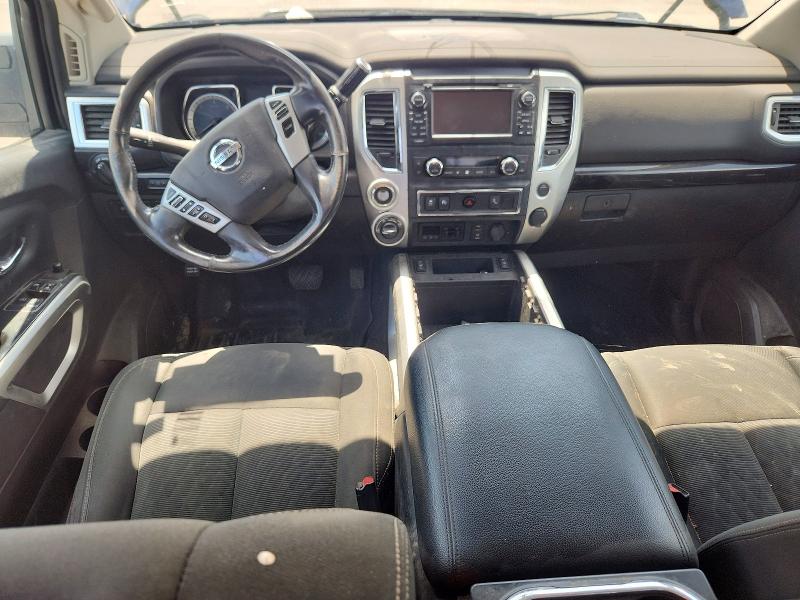 49910576 :رقم المزاد ، 1N6BA1C44HN560982 vin ، 2017 Nissan Titan Xd مزاد بيع