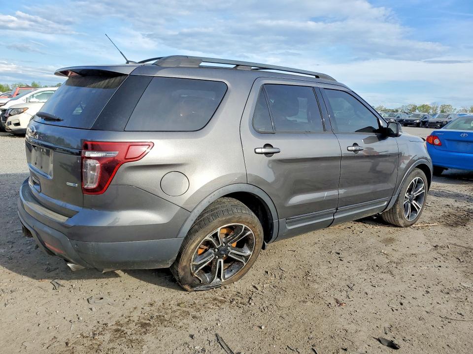 Продаж на аукціоні авто 2015 Ford Explorer, vin: 1FM5K8GT3FGB15105, номер лоту: 49741726