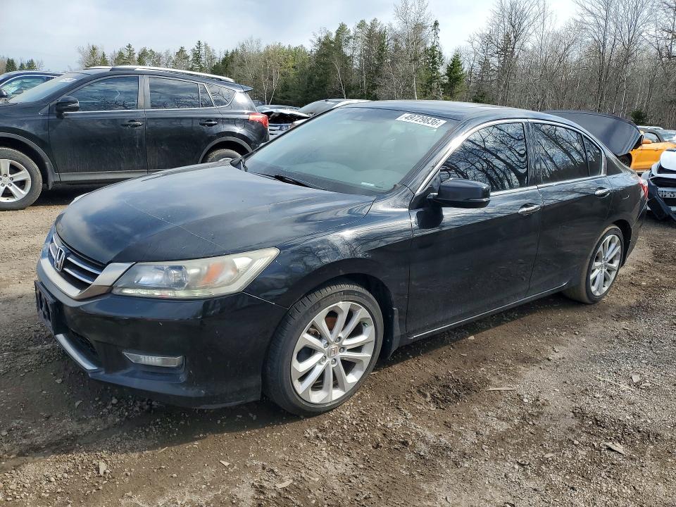 2013 Honda Accord მანქანა იყიდება აუქციონზე, vin: 1HGCR3F98DA801643, აუქციონის ნომერი: 49729836