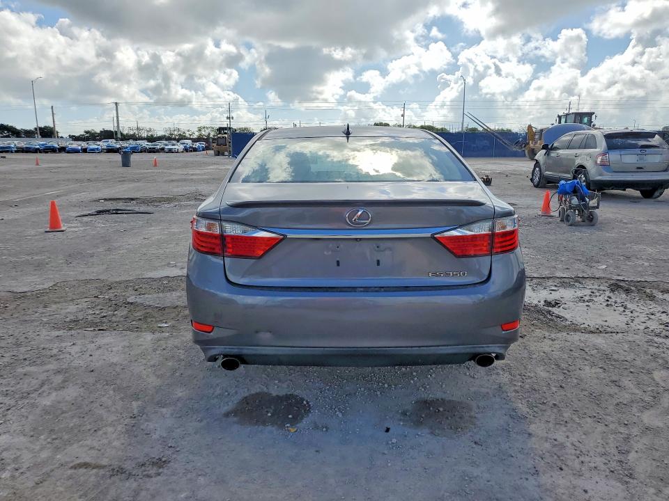 Продаж на аукціоні авто 2015 Lexus Es, vin: JTHBK1GG6F2167308, номер лоту: 50095436
