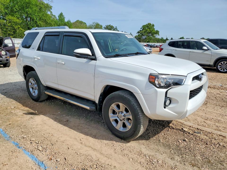 2018 Toyota 4runner მანქანა იყიდება აუქციონზე, vin: JTEBU5JR1J5532526, აუქციონის ნომერი: 48940466