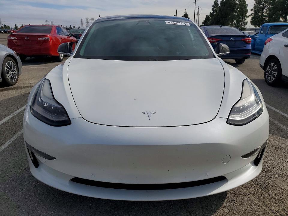 48829586 :رقم المزاد ، 5YJ3E1EA3LF745918 vin ، 2020 Tesla Model 3 مزاد بيع