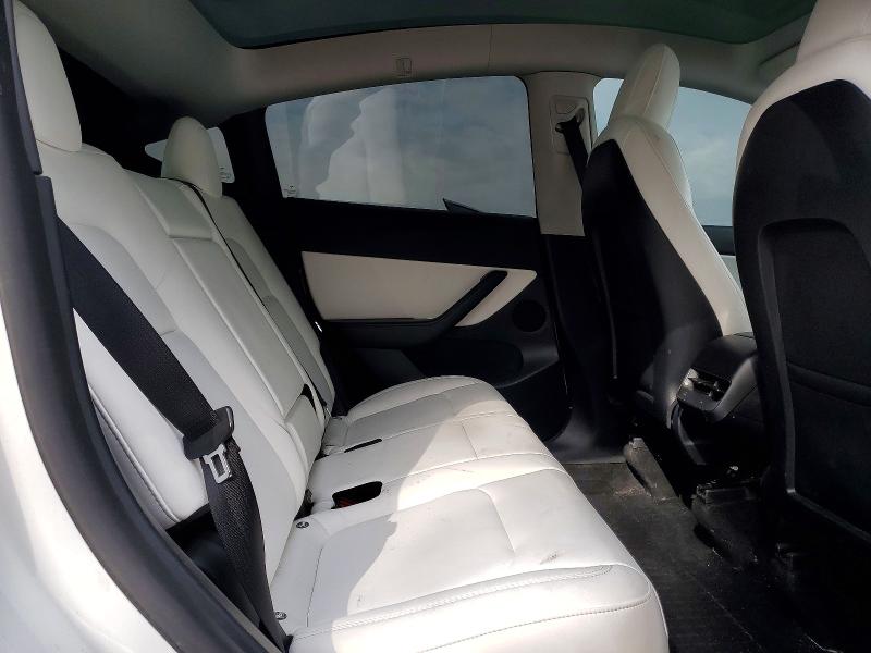 50384086 :رقم المزاد ، 7SAYGDEE6NF428502 vin ، 2022 Tesla Model Y مزاد بيع
