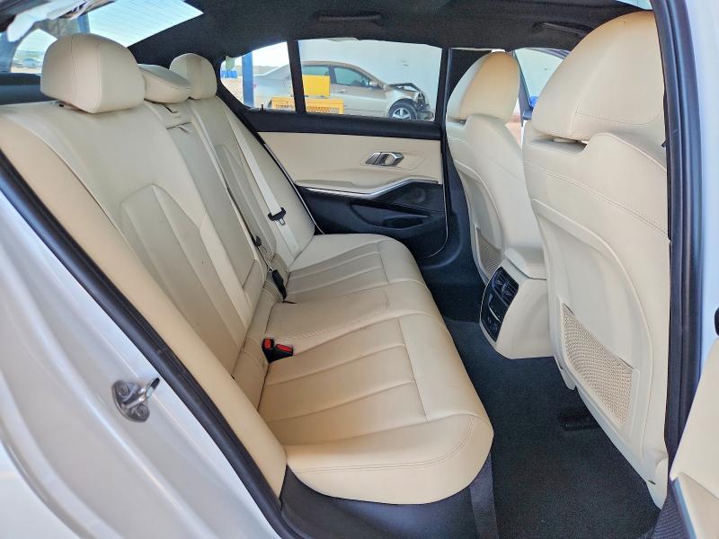 50807606 :رقم المزاد ، WBA5R1C59KAJ98516 vin ، 2019 Bmw 330i مزاد بيع