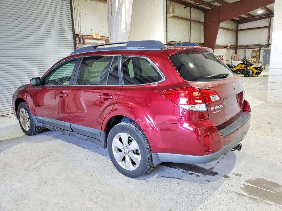 51696016 :رقم المزاد ، 4S4BRBKC9C3265581 vin ، 2012 Subaru Outback مزاد بيع