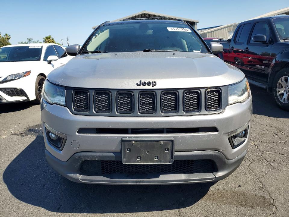 51710786 :رقم المزاد ، 3C4NJCBB0KT716146 vin ، 2019 Jeep Compass مزاد بيع