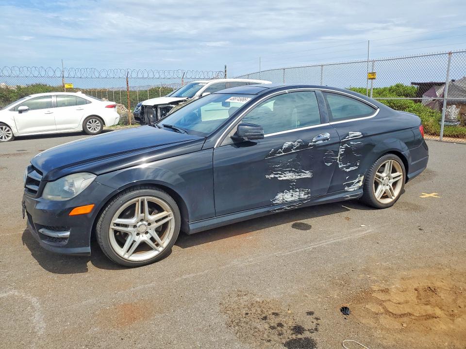 2014 Mercedes-benz C მანქანა იყიდება აუქციონზე, vin: WDDGJ4HBXEG284251, აუქციონის ნომერი: 48874986