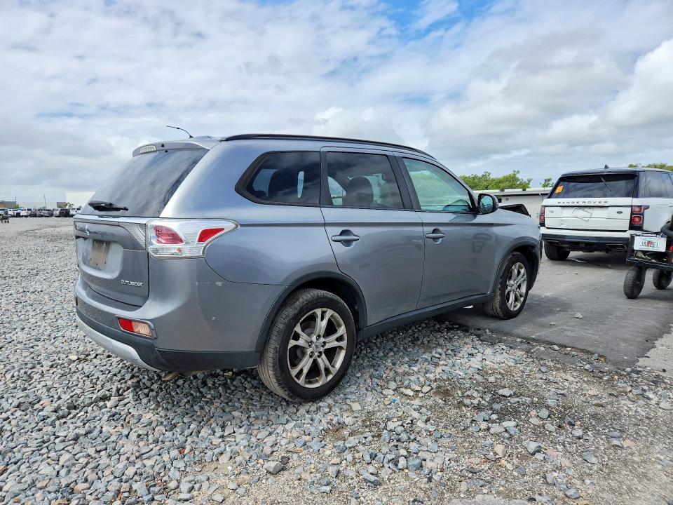 48536926 :رقم المزاد ، JA4AD3A30FZ004289 vin ، 2015 Mitsubishi Outlander مزاد بيع