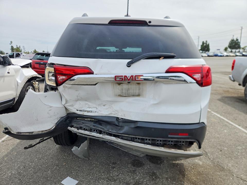 50321586 :رقم المزاد ، 1GKKNMLA1JZ120591 vin ، 2018 Gmc Acadia مزاد بيع