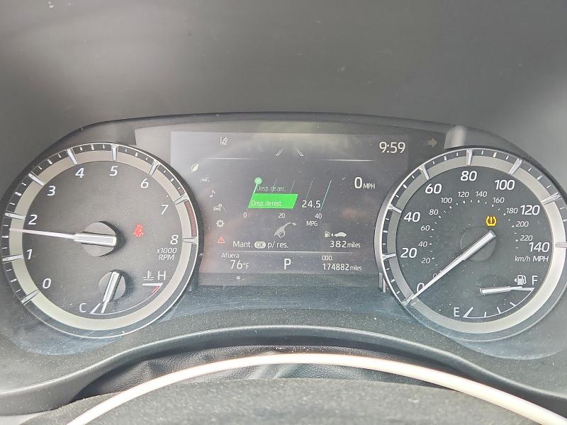 50215376 :رقم المزاد ، 5TDGZRAH9MS076011 vin ، 2021 Toyota Highlander مزاد بيع