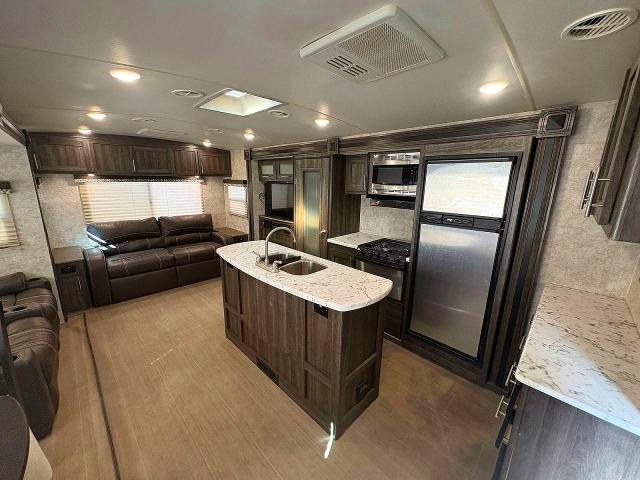2018 Highland Ridge Open Range Ultra Lite მანქანა იყიდება აუქციონზე, vin: 58TBH0BR1J3UJ3103, აუქციონის ნომერი: 49035256