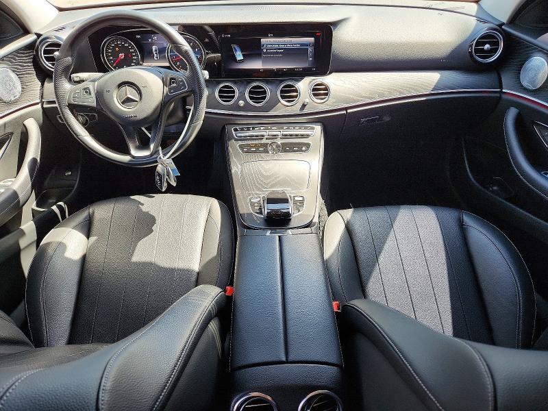 51439326 :رقم المزاد ، WDDZF4JB4JA316743 vin ، 2018 Mercedes-benz E مزاد بيع