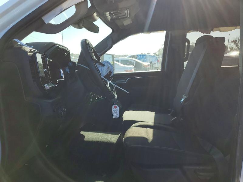 Продажа на аукционе авто 2026 Chevrolet Silverado, vin: 1GC1KNEY6TF151632, номер лота: 49942456