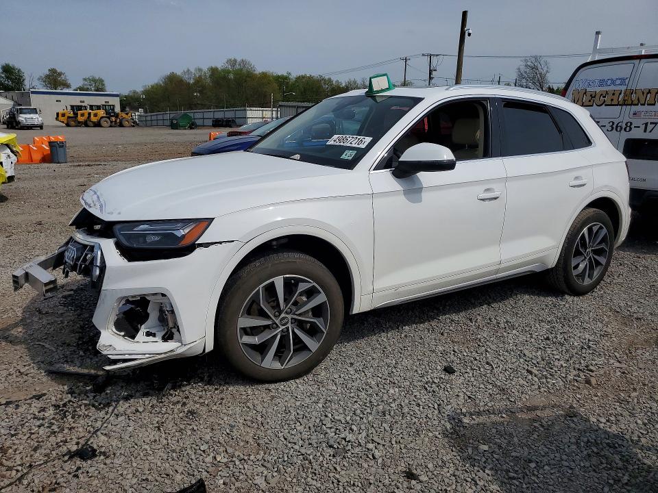 49867216 :رقم المزاد ، WA1BAAFY3M2067141 vin ، 2021 Audi Q5 مزاد بيع