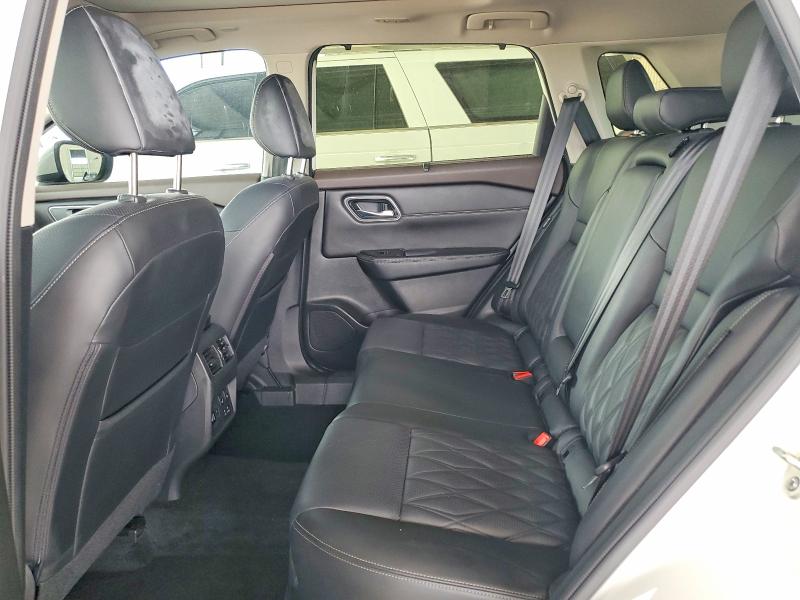 51327186 :رقم المزاد ، JN8BT3DC8PW104799 vin ، 2023 Nissan Rogue مزاد بيع