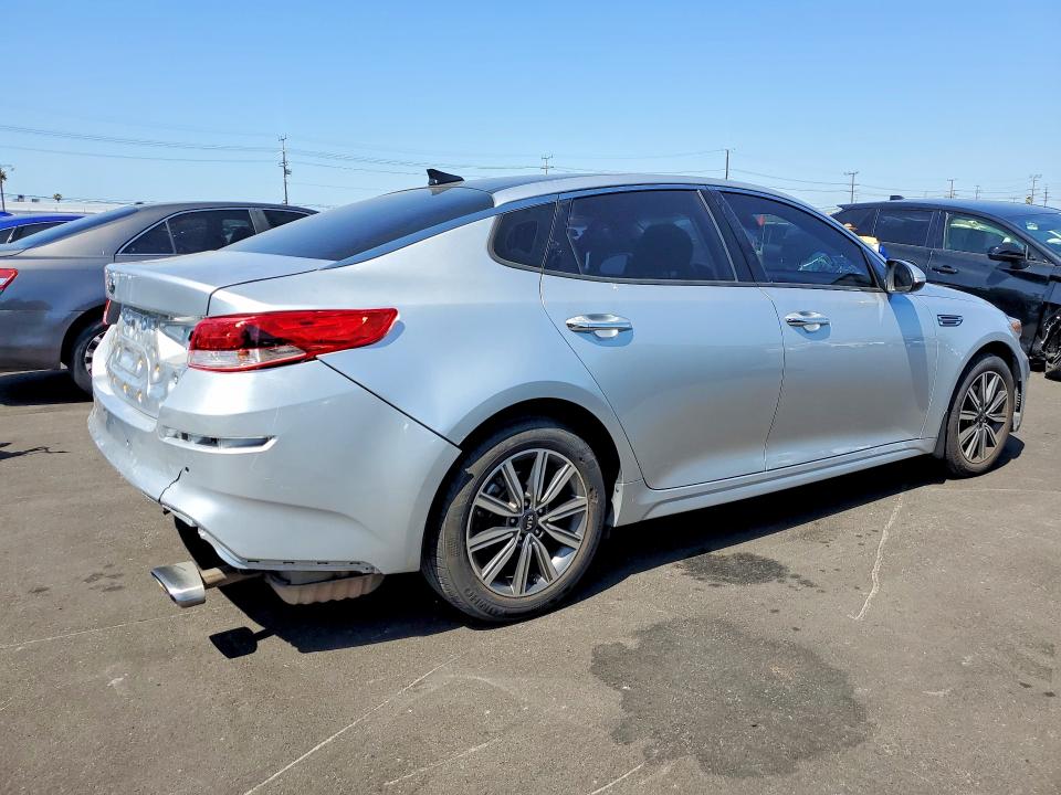 2019 Kia Optima მანქანა იყიდება აუქციონზე, vin: 5XXGT4L39KG309745, აუქციონის ნომერი: 50984156
