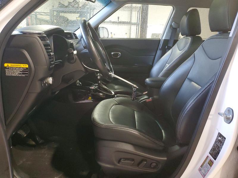 48661516 :رقم المزاد ، KNDJP3A55J7550198 vin ، 2018 Kia Soul مزاد بيع
