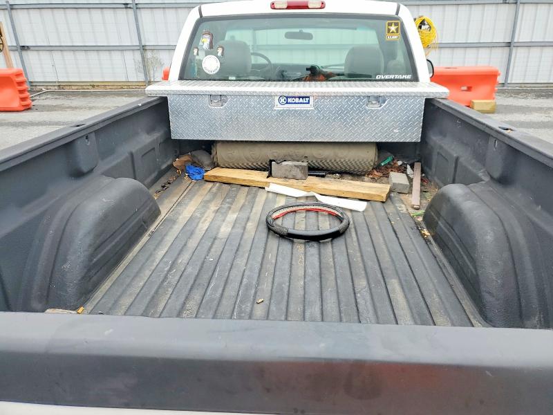 Продажа на аукционе авто 2001 Gmc New Sierra, vin: 1GTEC14V01E900913, номер лота: 48743356