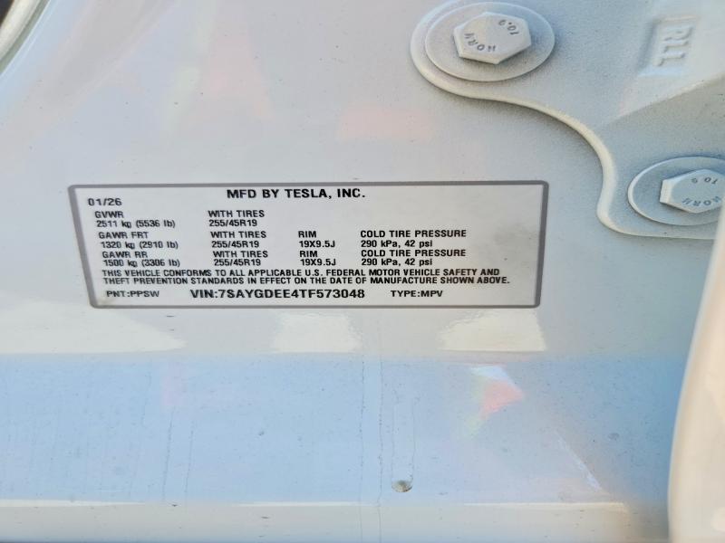48472446 :رقم المزاد ، 7SAYGDEE4TF573048 vin ، 2026 Tesla Model Y مزاد بيع