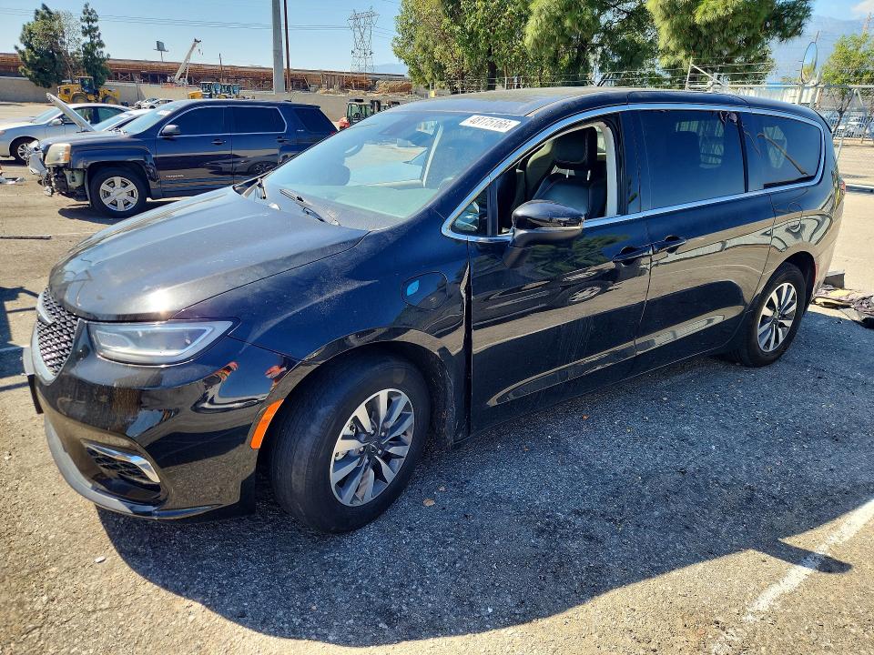 48175166 :رقم المزاد ، 2C4RC1L75PR626219 vin ، 2023 Chrysler Pacifica مزاد بيع