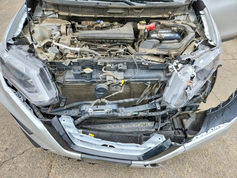 Продажа на аукционе авто 2018 Nissan Rogue, vin: KNMAT2MV4JP585297, номер лота: 50686256