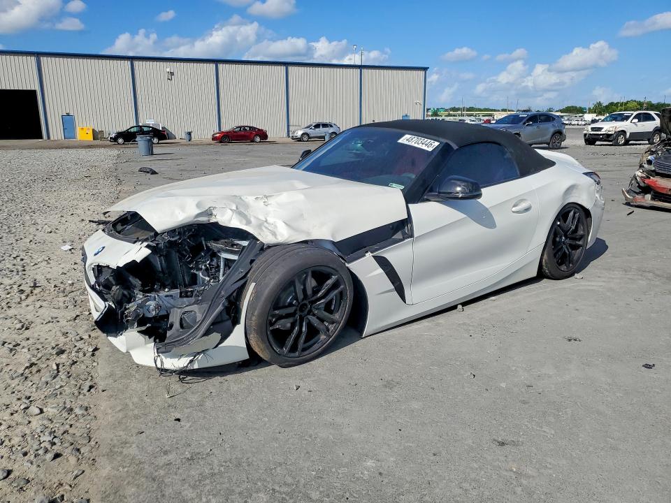 2026 Bmw Z4 მანქანა იყიდება აუქციონზე, vin: WBAHF3C04TWY49397, აუქციონის ნომერი: 48703446