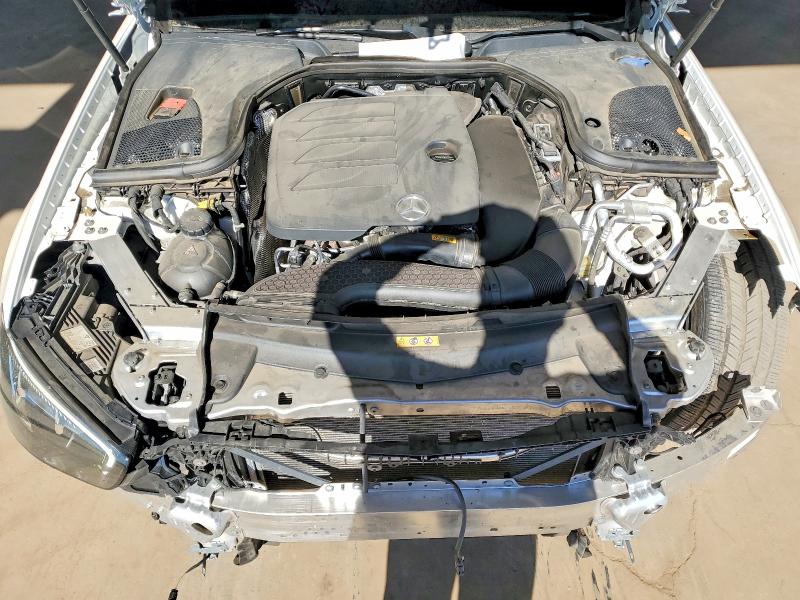 Продажа на аукционе авто 2022 Mercedes-benz E, vin: W1KZF8DB5NB072250, номер лота: 49797626