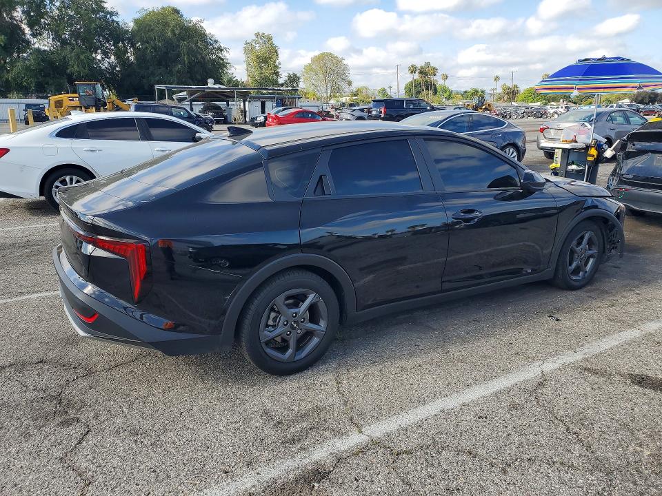 51204256 :رقم المزاد ، 3KPFT4DE3SE017982 vin ، 2025 Kia K4 مزاد بيع