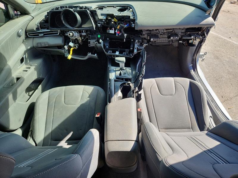 2021 Hyundai Elantra მანქანა იყიდება აუქციონზე, vin: 5NPLM4AG5MH051717, აუქციონის ნომერი: 50224486