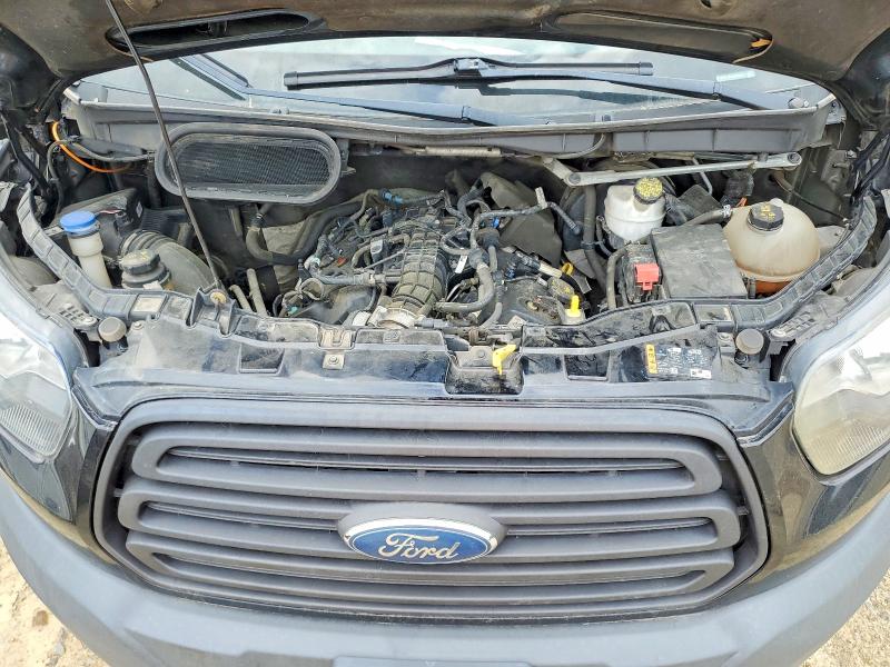 50627126 :رقم المزاد ، 1FTBW2YG5JKB30818 vin ، 2018 Ford Transit مزاد بيع