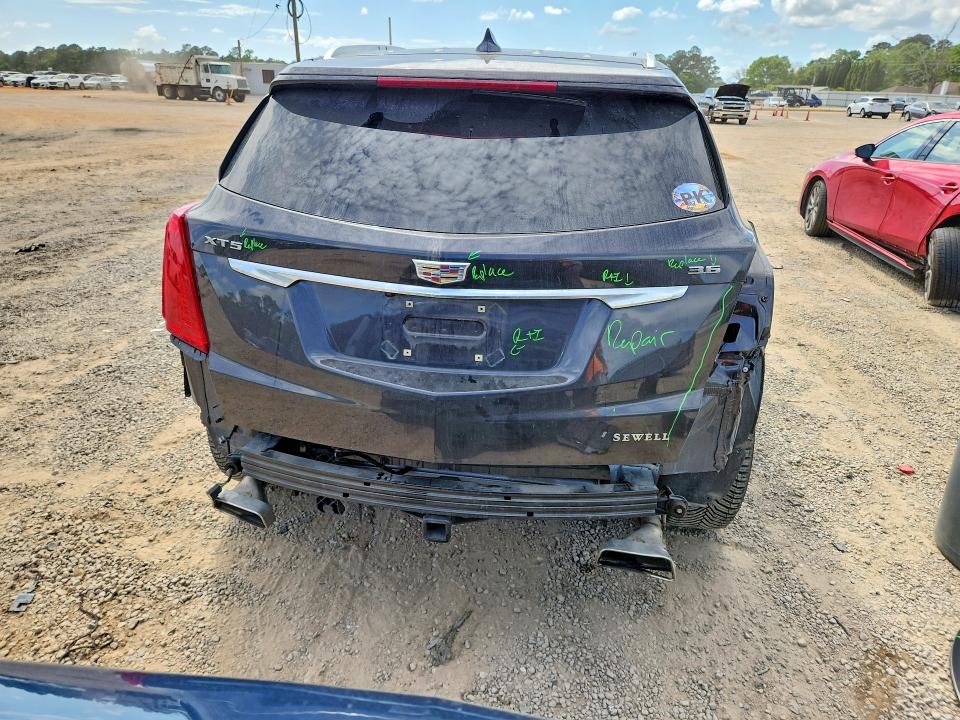 2018 Cadillac Xt5 მანქანა იყიდება აუქციონზე, vin: 1GYKNCRS3JZ162275, აუქციონის ნომერი: 48656466