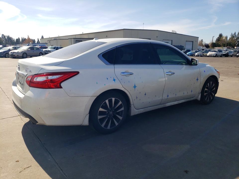 Продажа на аукционе авто 2016 Nissan Altima, vin: 1N4AL3AP8GC234085, номер лота: 49006896