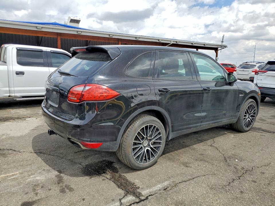 Aukcja sprzedaży 2011 Porsche Cayenne, vin: WP1AE2A23BLA92657, numer aukcji: 48548356