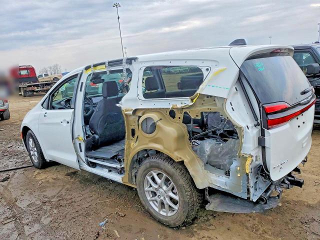Продаж на аукціоні авто 2025 Chrysler Pacifica, vin: 2C4RC1BG2SR609341, номер лоту: 48946446