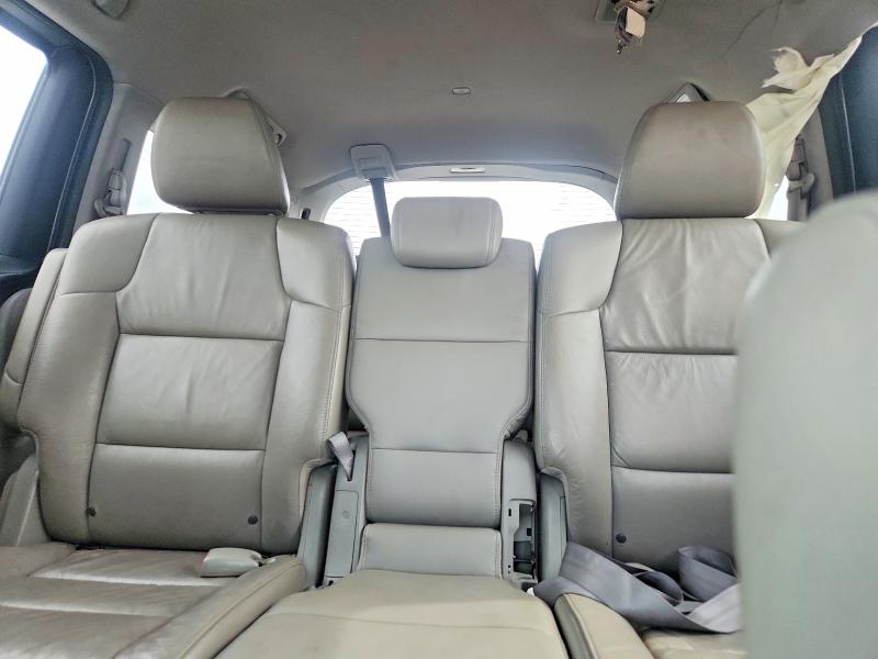 51071846 :رقم المزاد ، 5FNRL5H61BB103307 vin ، 2011 Honda Odyssey مزاد بيع