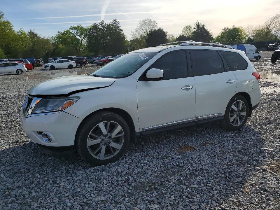 48600736 :رقم المزاد ، 5N1AR2MM2FC643357 vin ، 2015 Nissan Pathfinder مزاد بيع