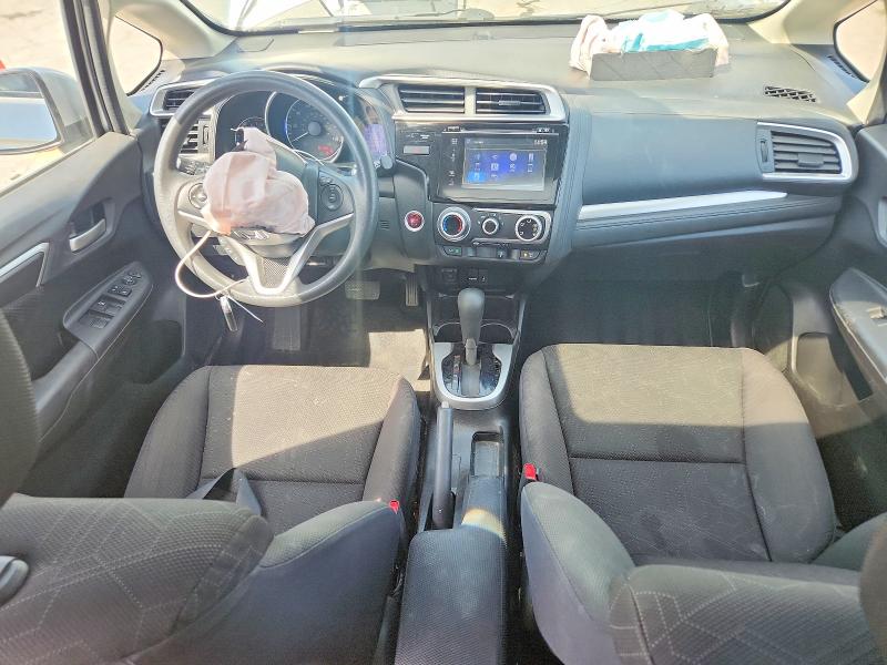 50612156 :رقم المزاد ، JHMGK5H78GS011381 vin ، 2016 Honda Fit مزاد بيع