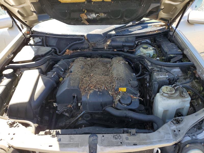 50470786 :رقم المزاد ، WDBJF82H0XX022598 vin ، 1999 Mercedes-benz E مزاد بيع