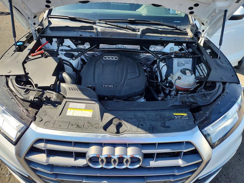 2018 Audi Q5 მანქანა იყიდება აუქციონზე, vin: WA1BNAFY8J2121064, აუქციონის ნომერი: 49837946