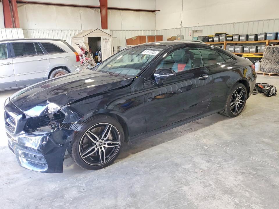 51816426 :رقم المزاد ، W1K1J6JBXLF141315 vin ، 2020 Mercedes-benz E مزاد بيع