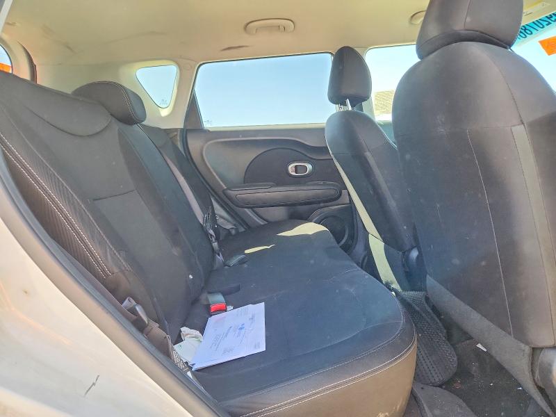 49920786 :رقم المزاد ، KNDJN2A21H7449353 vin ، 2017 Kia Soul مزاد بيع