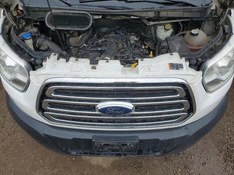 51791196 :رقم المزاد ، 1FMZK1CG4FKA43149 vin ، 2015 Ford Transit مزاد بيع