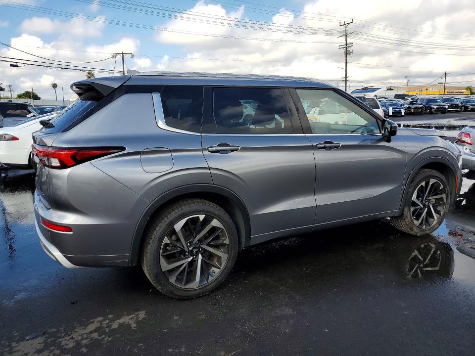 Продаж на аукціоні авто 2022 Mitsubishi Outlander, vin: JA4J3VA89NZ092428, номер лоту: 48335416