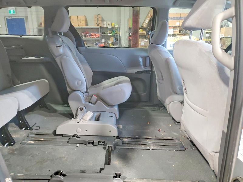 Продажа на аукционе авто 2020 Toyota Sienna, vin: 5TDKZ3DC7LS069824, номер лота: 49538576