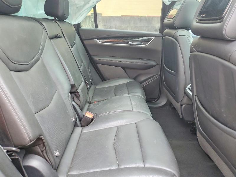 48214646 :رقم المزاد ، 1GYKPDRS9LZ113889 vin ، 2020 Cadillac Xt6 مزاد بيع