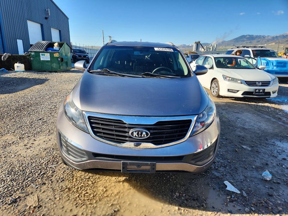 51374186 :رقم المزاد ، KNDPBCA21B7168119 vin ، 2011 Kia Sportage مزاد بيع