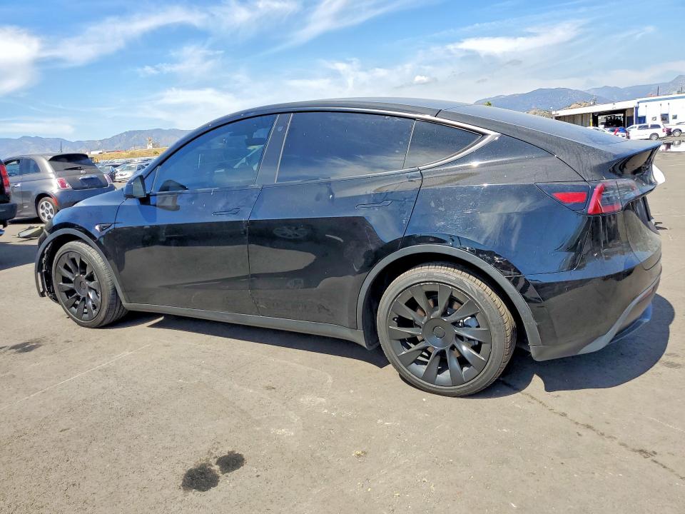 Продажа на аукционе авто 2023 Tesla Model Y, vin: 7SAYGDEE3PA083641, номер лота: 50157496