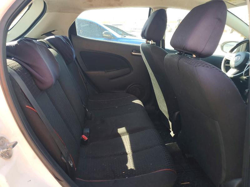 2013 Mazda Mazda2 მანქანა იყიდება აუქციონზე, vin: JM1DE1LY2D0158761, აუქციონის ნომერი: 49104756