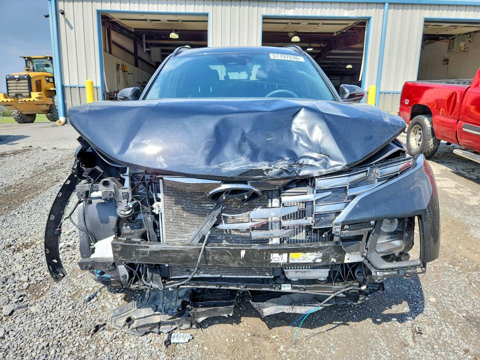 Продажа на аукционе авто 2023 Hyundai Santa Cruz, vin: 5NTJCDAF2PH066182, номер лота: 51197036